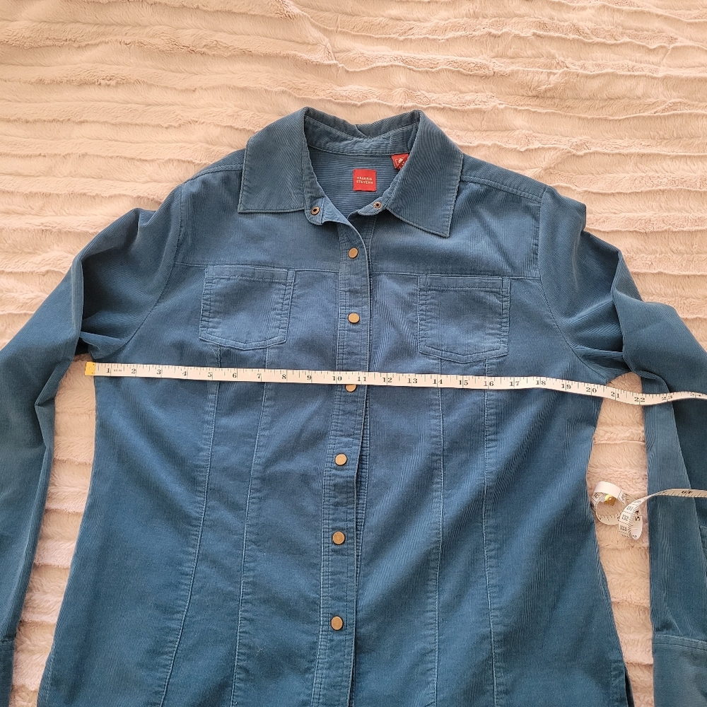 Blue LightWeight Cordoroy Cover Top - Picture 7 of 7